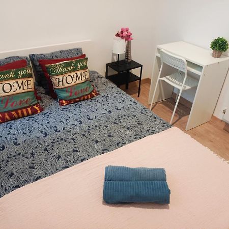 Private Rooms In Born Barcellona Esterno foto