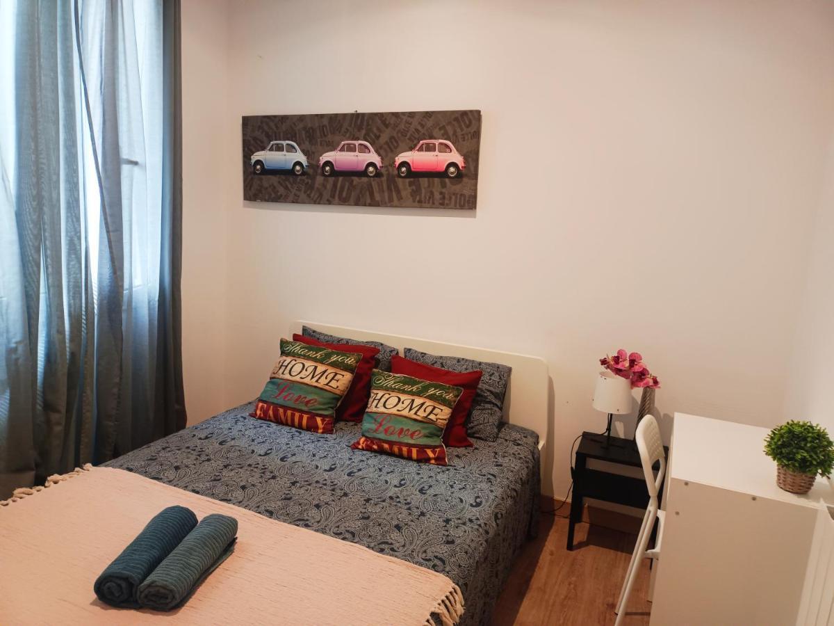 Private Rooms In Born Barcellona Esterno foto
