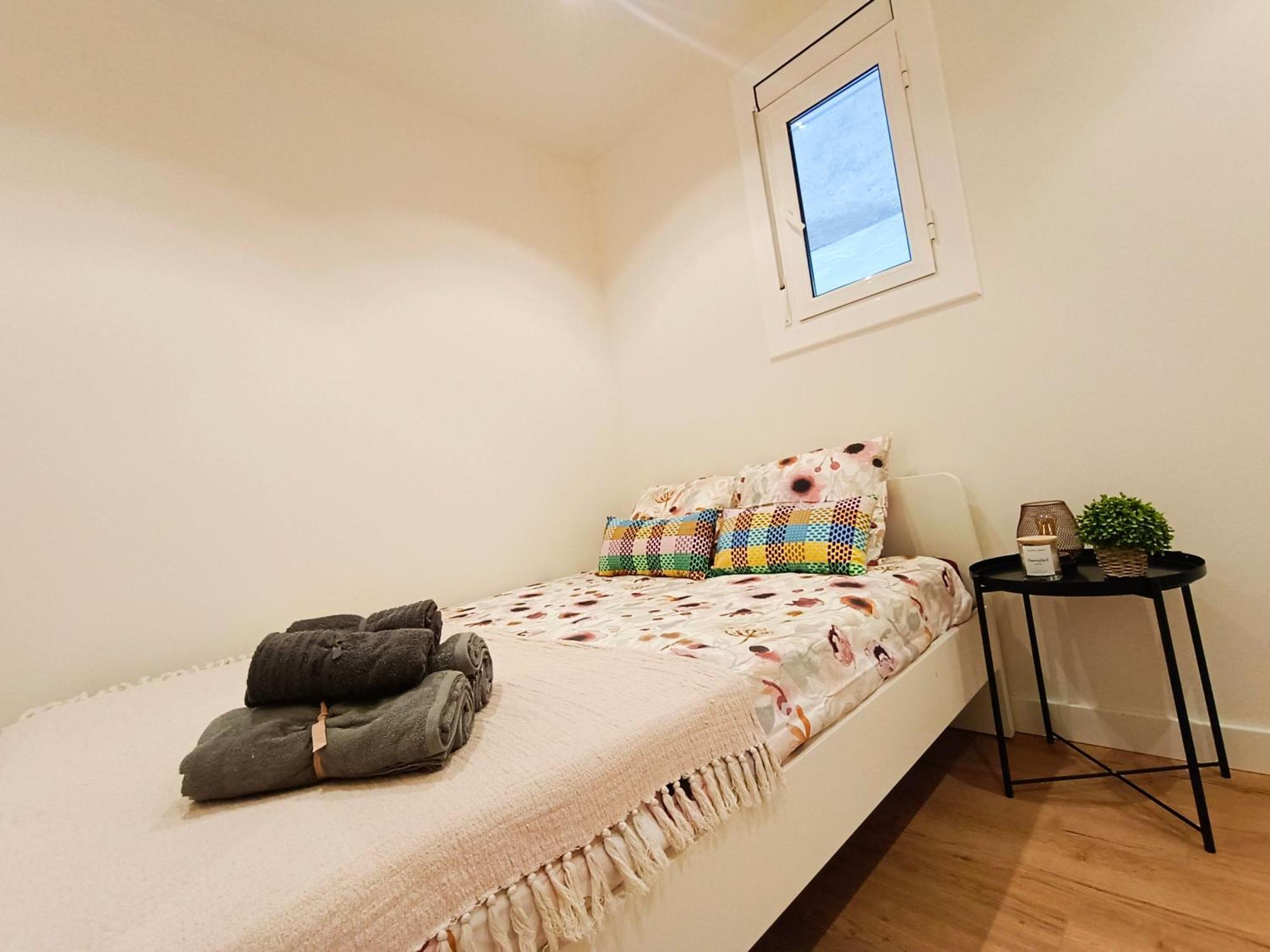 Private Rooms In Born Barcellona Esterno foto